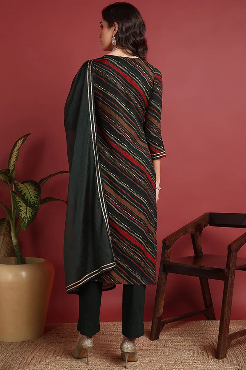 Green Viscose Rayon Leheriya Printed Straight Suit Set