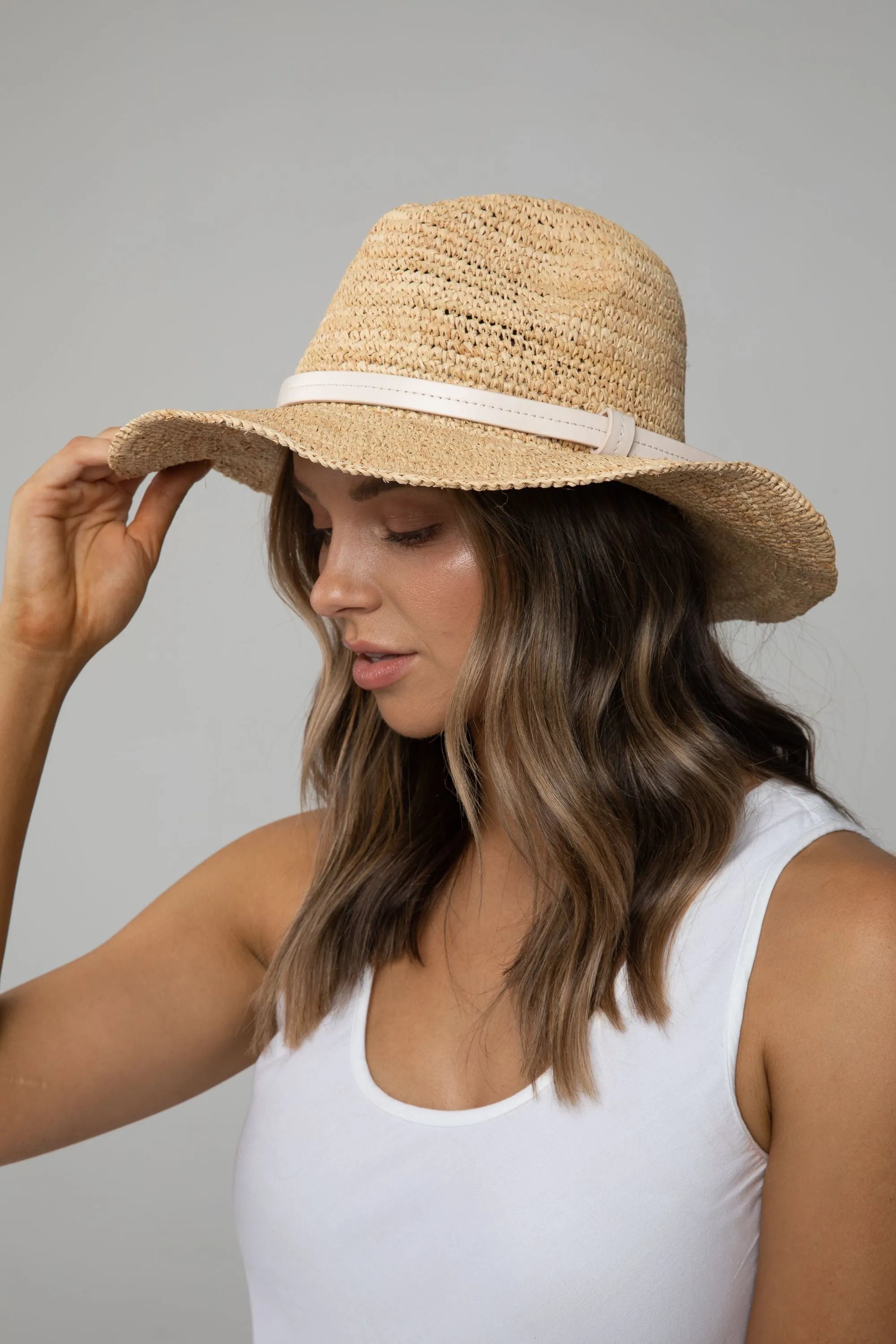 Mentana Hat in Ecru Strap
