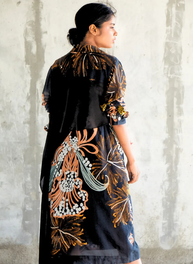 Windowleaf Trench
